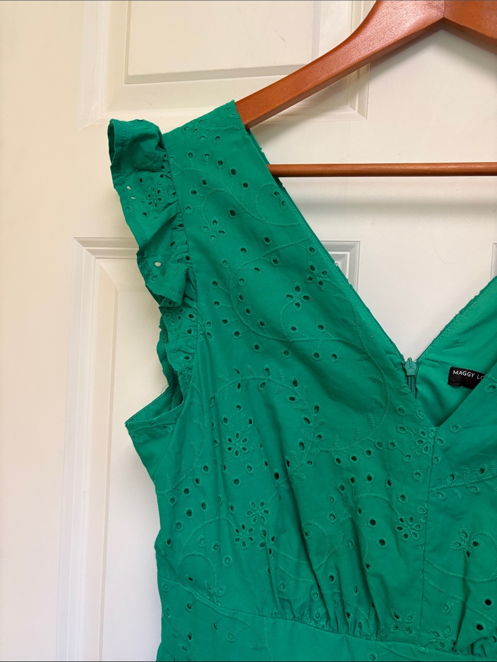 NWT Maggy London Green Eyelet V-Neck Ruffle Midi Dress - Picture 9 of 16